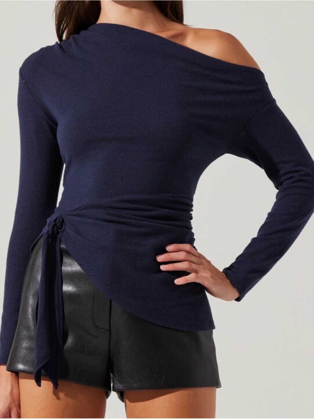 Astr Navy Side Tie off shoulder Long-Sleeve Top NWOT